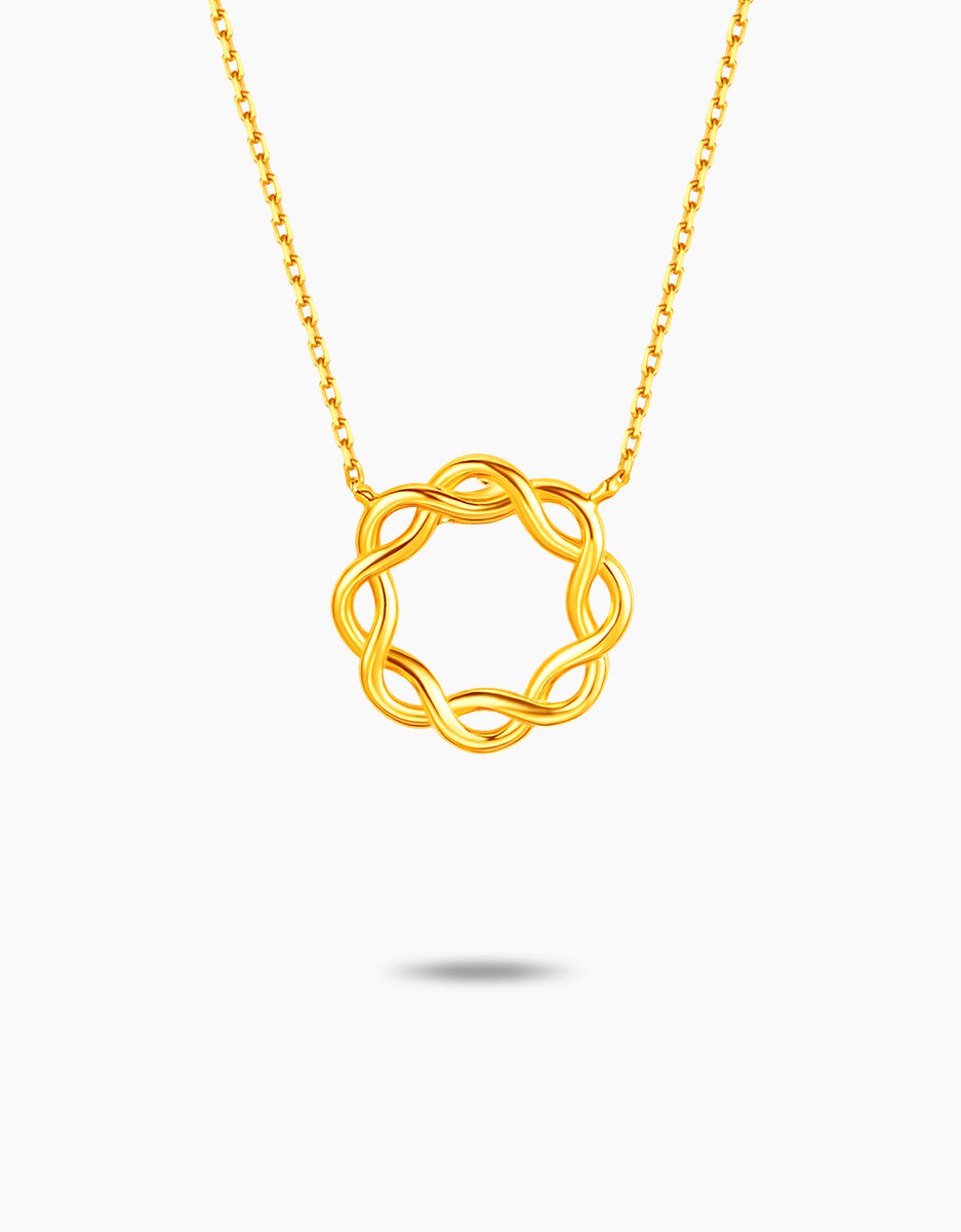 LVC MOD22 Mystic Clover Wreath Gold Necklace Love & Co.