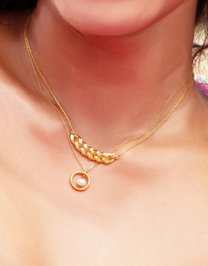 LVC MOD22 Soul Embrace Gold Necklace