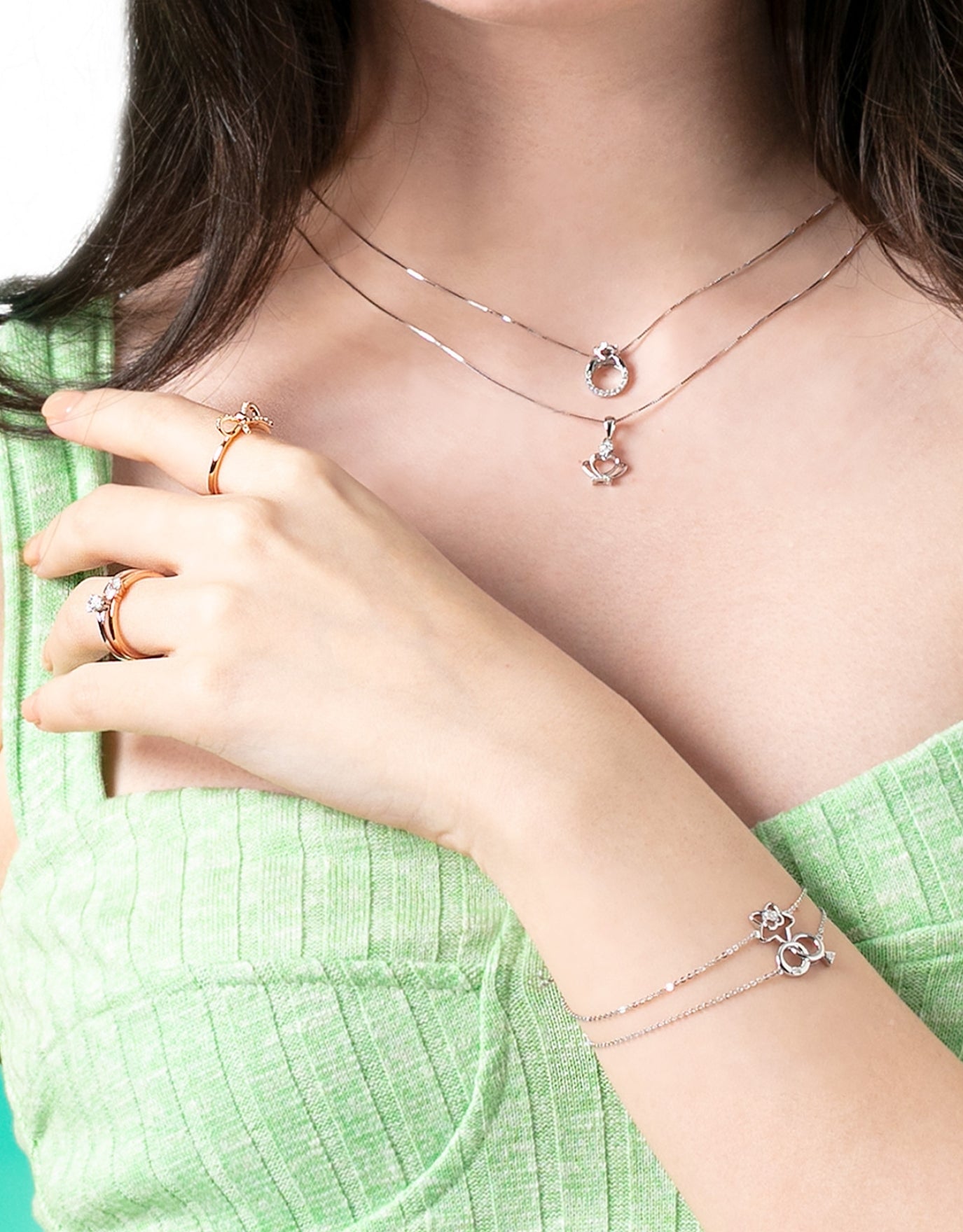 LVC Charmes Tiara Heart Diamond Pendant