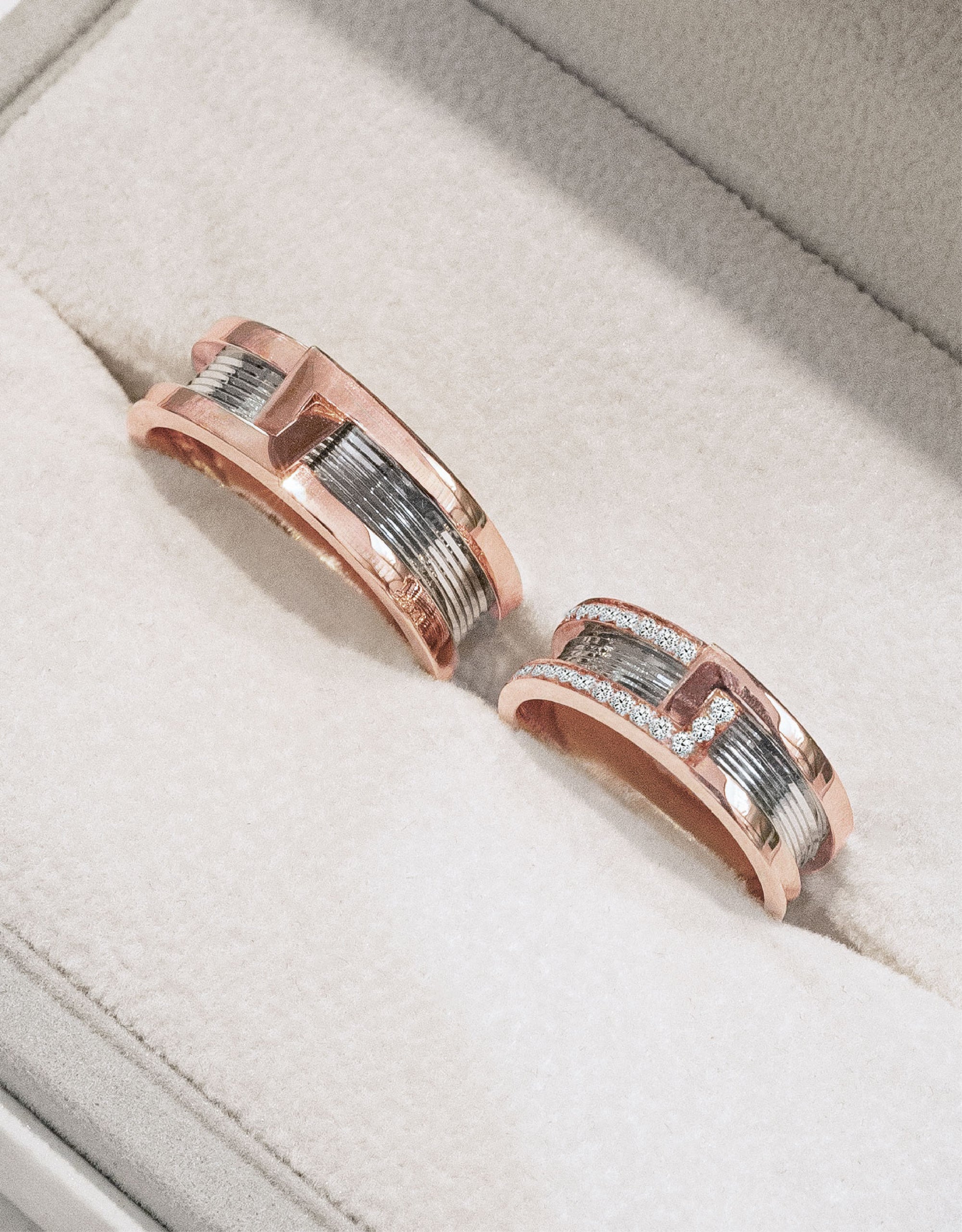 LVC Promise Interlocking Wedding Band with Diamonds