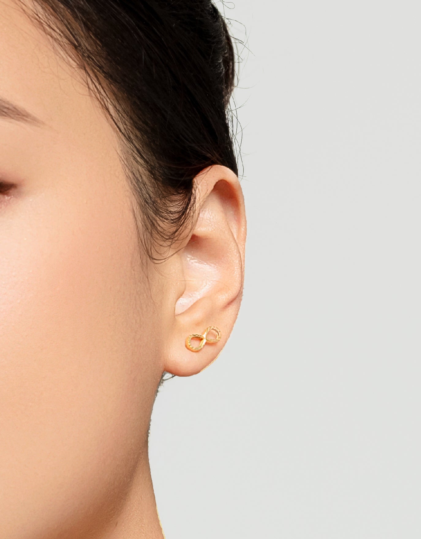 LVC MOD22 Infinite Luck Gold Earrings Bundle Set