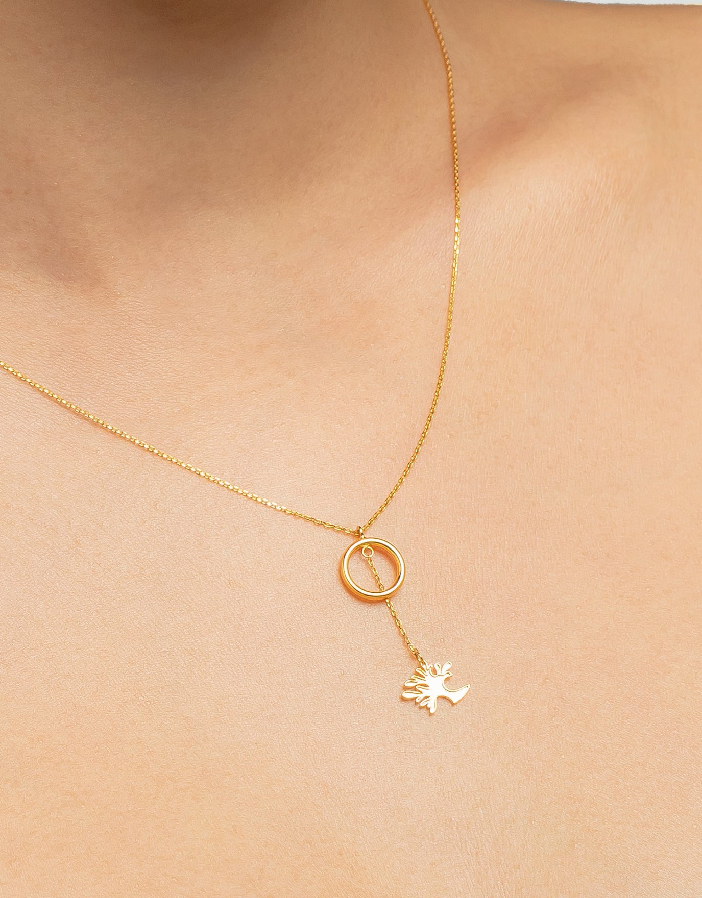 LVC MOD22 Sylvan Circle Gold Necklace