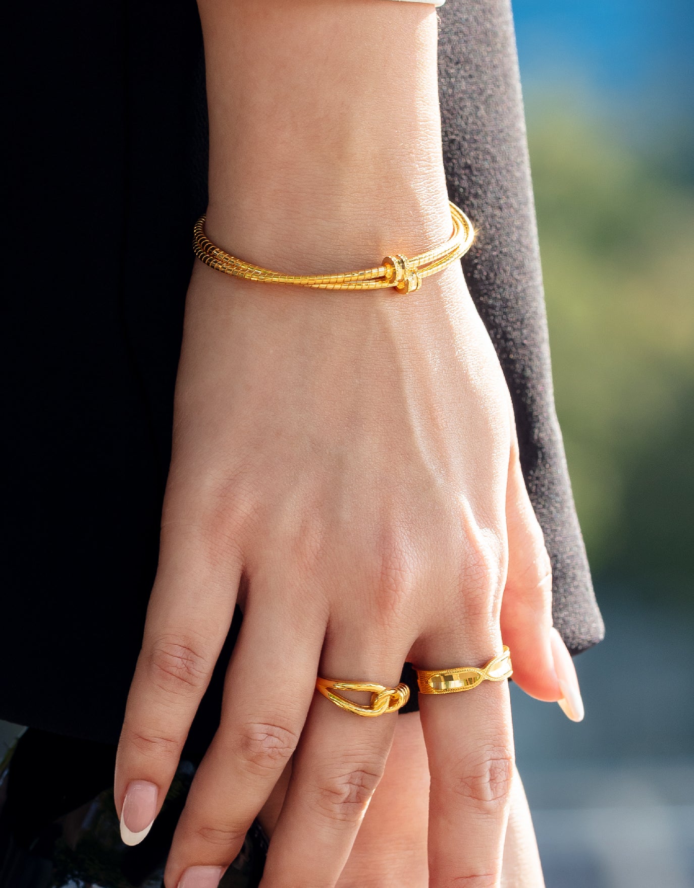 LVC 9IN Maya 999 Gold Ring