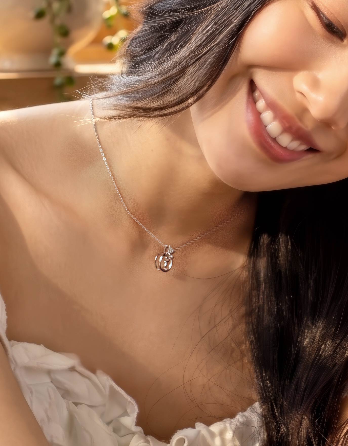 LVC Charmes Fluttering Ribbon Mini Ring Pendant