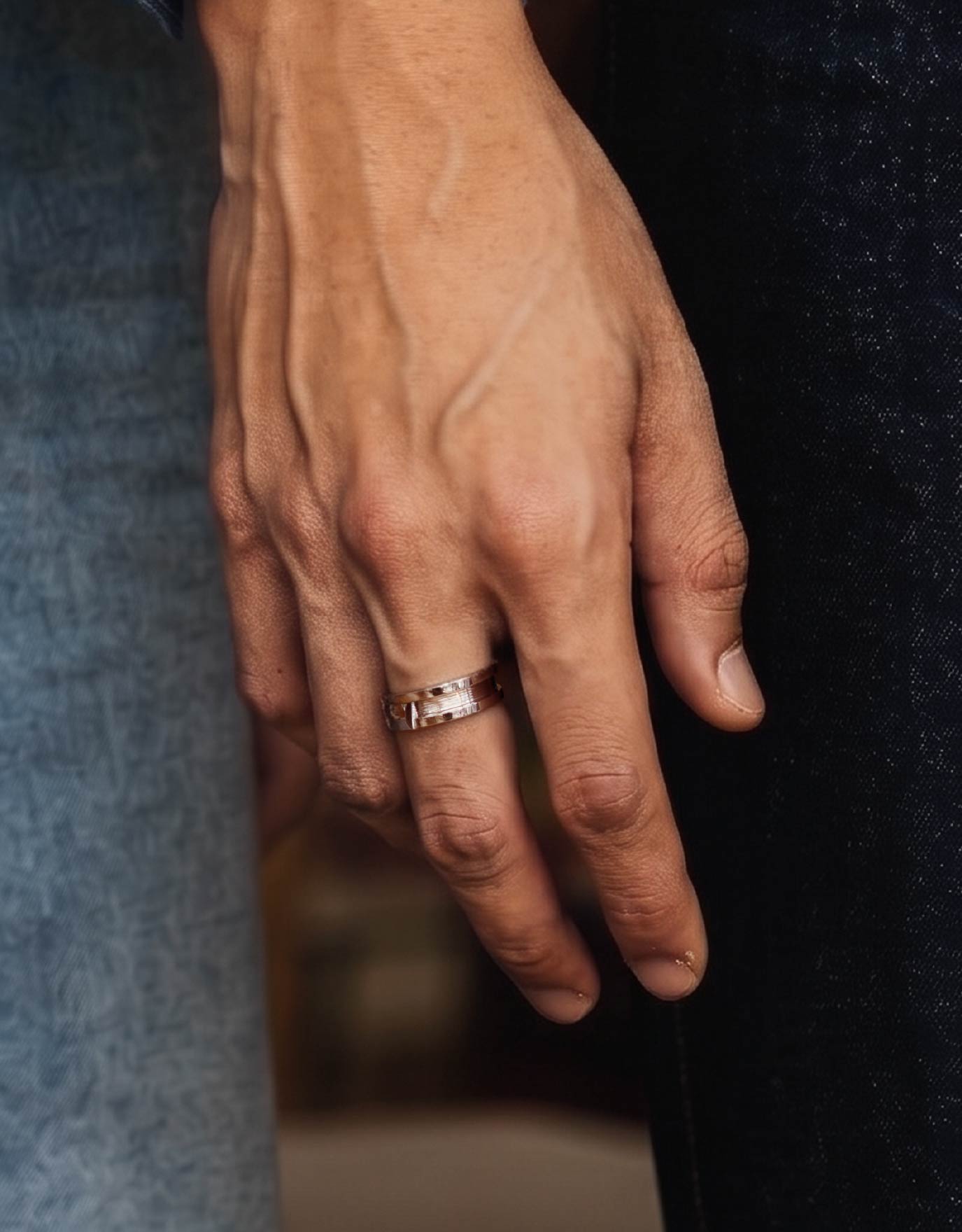 LVC Promise Interlocking Wedding Band