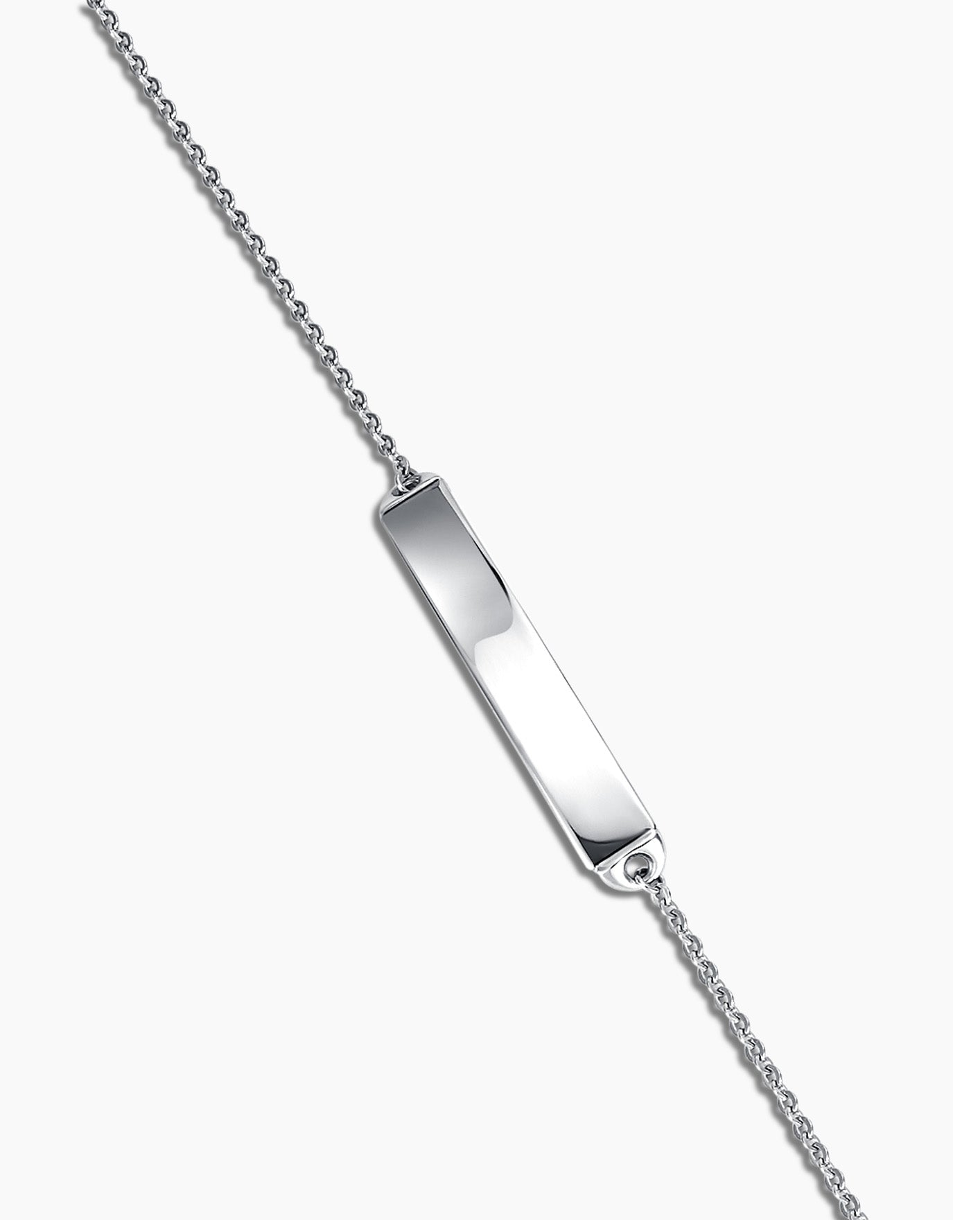 LVC Charmes Fine Chain Bracelet