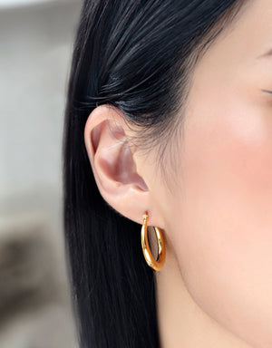 LVC MOD22 Reine Gold Hoop Earrings