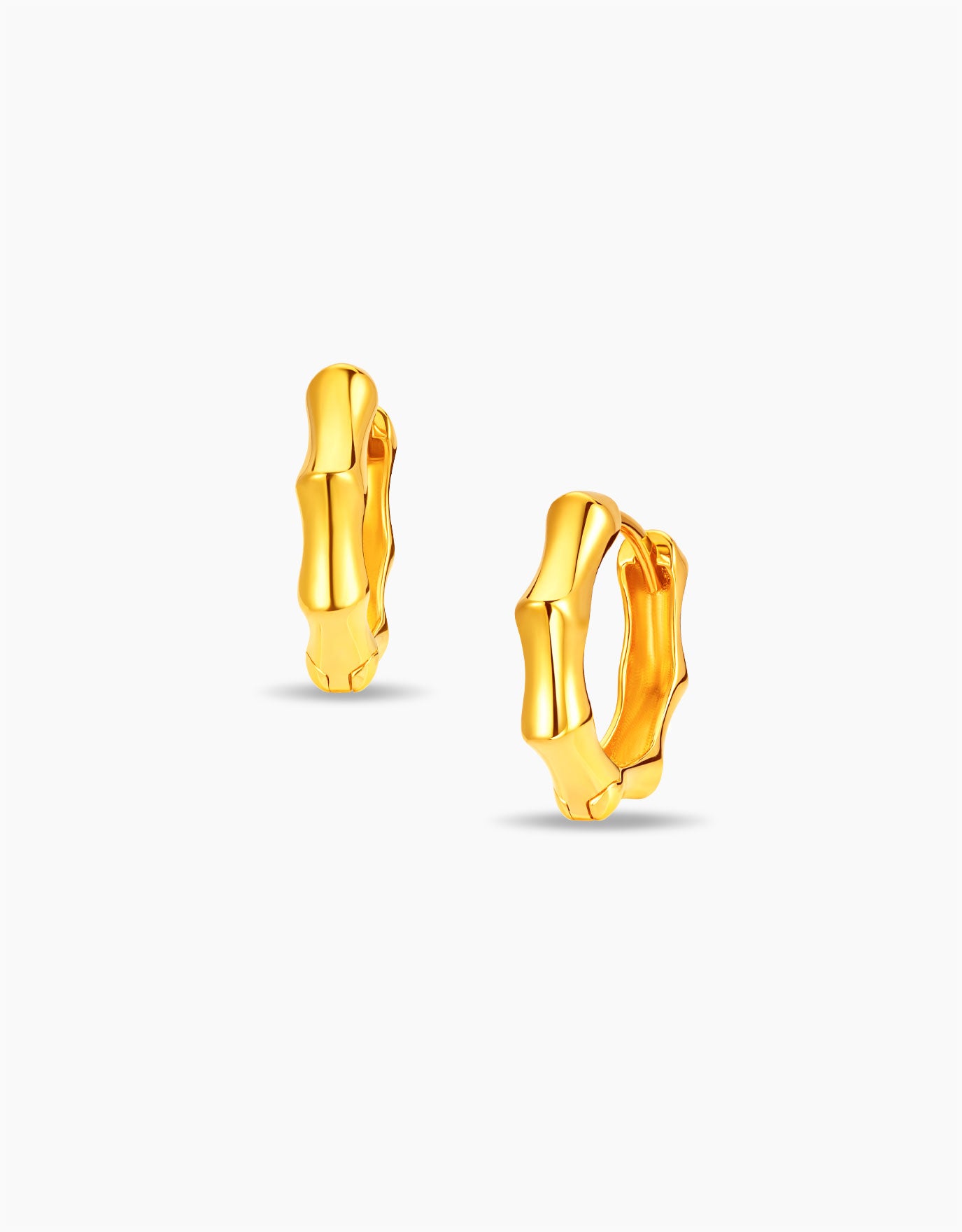 LVC MOD22 Articular Luxe Gold Hoop Earrings