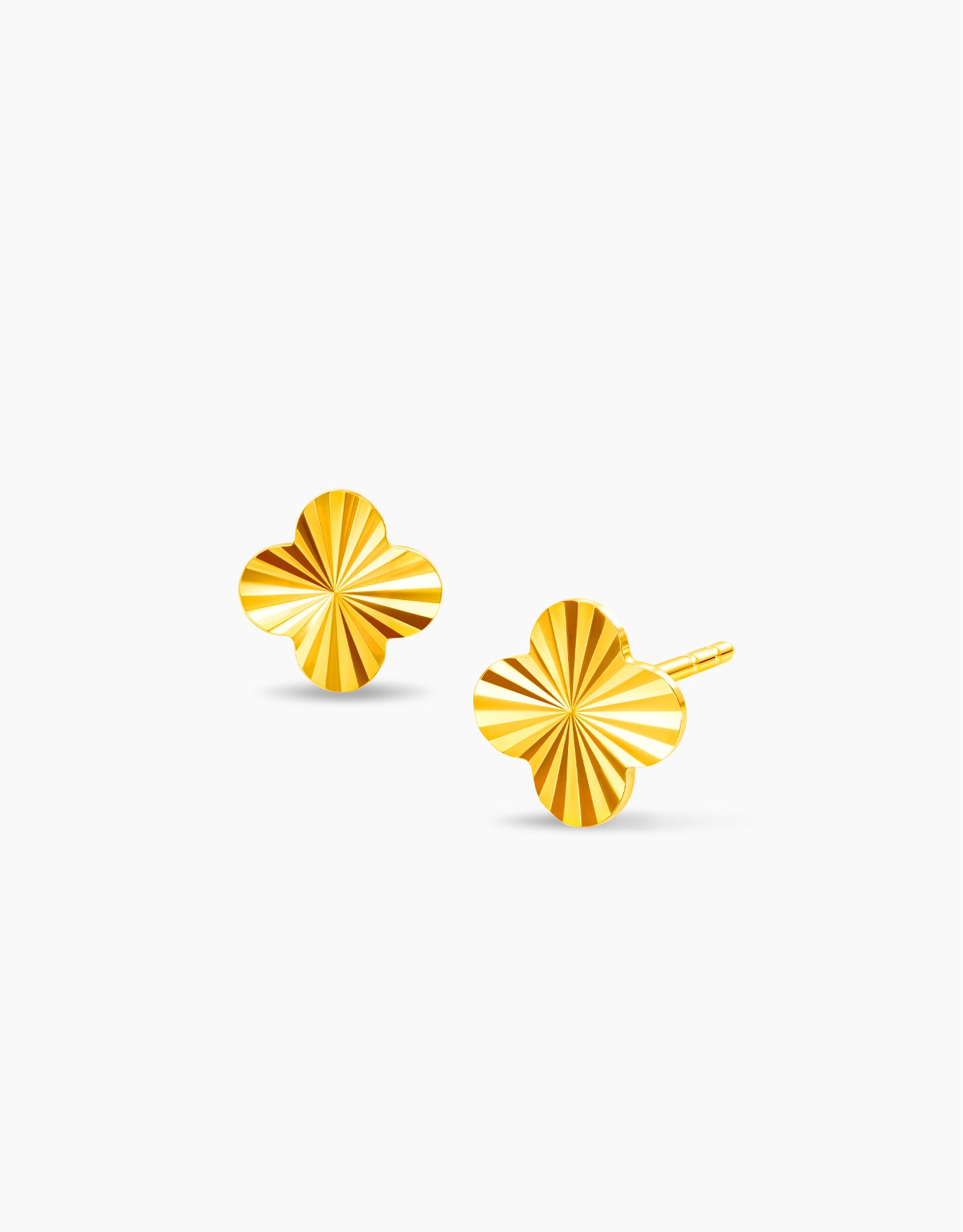 LVC MOD22 Cascaded Clover Gold Earrings