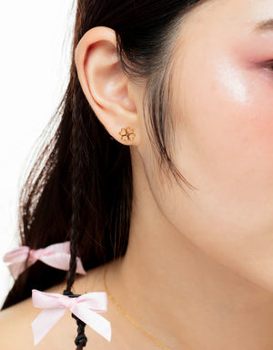 LVC MOD22 Lucky Clover Hearts Gold Earrings