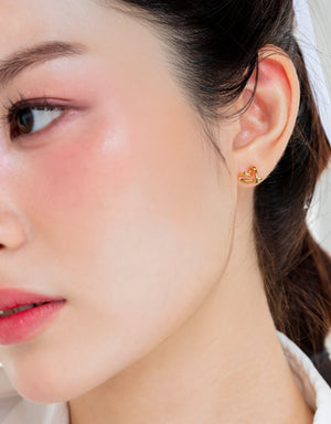 LVC MOD22 Daring Loop Heart Gold Earrings