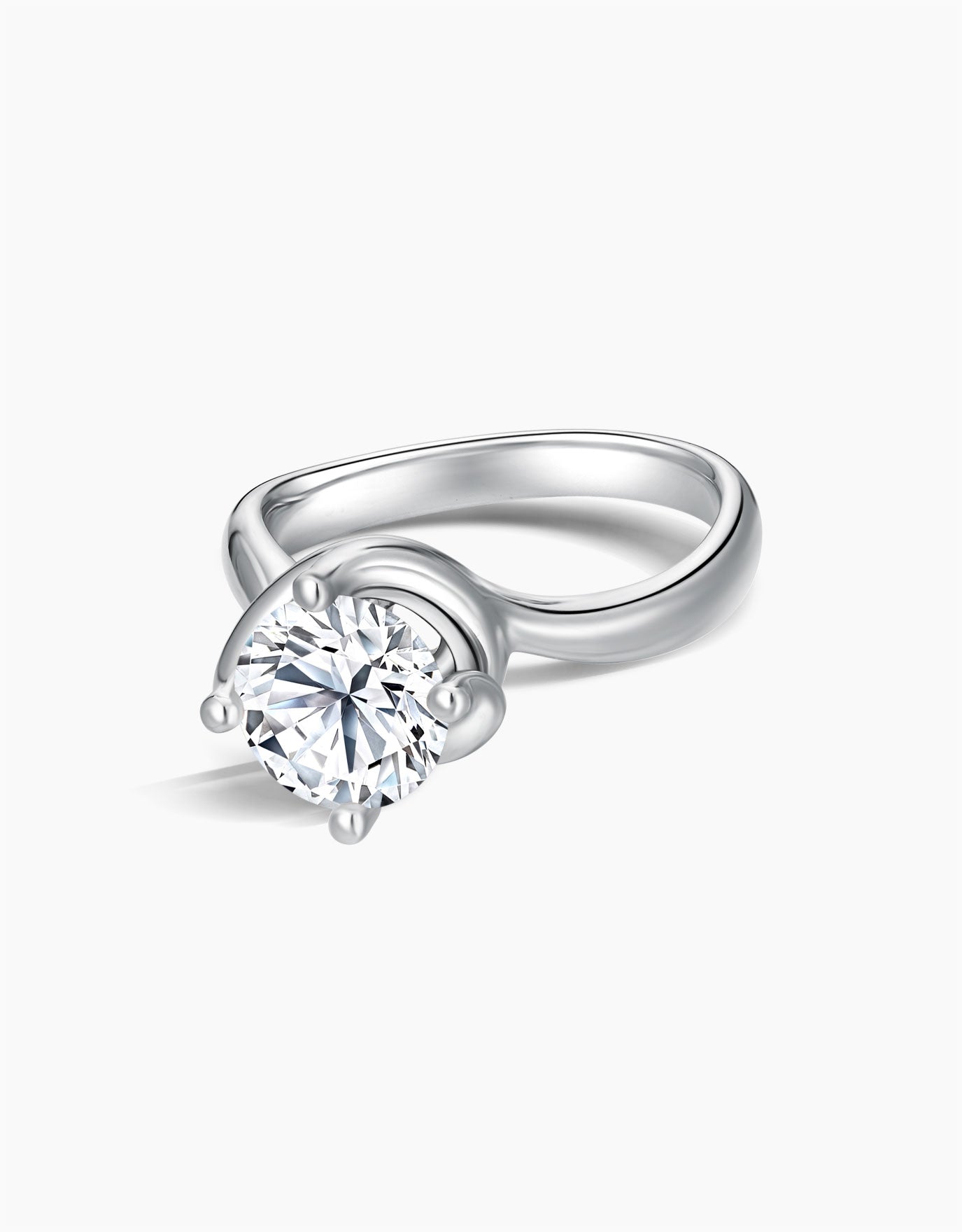 LVC Precieux Classic Twist Diamond Ring