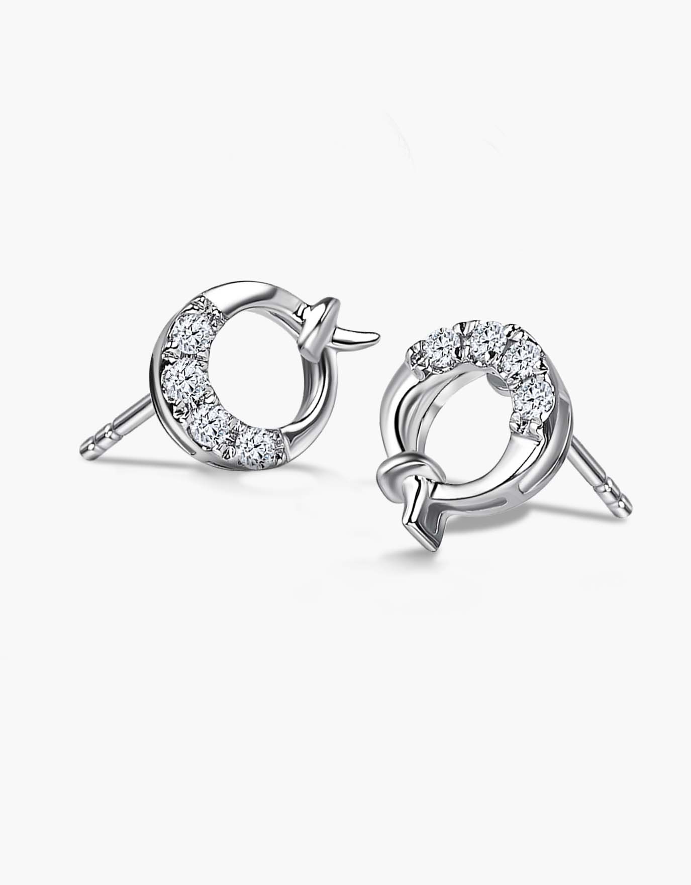 LVC Noeud Hoop Diamond Earrings