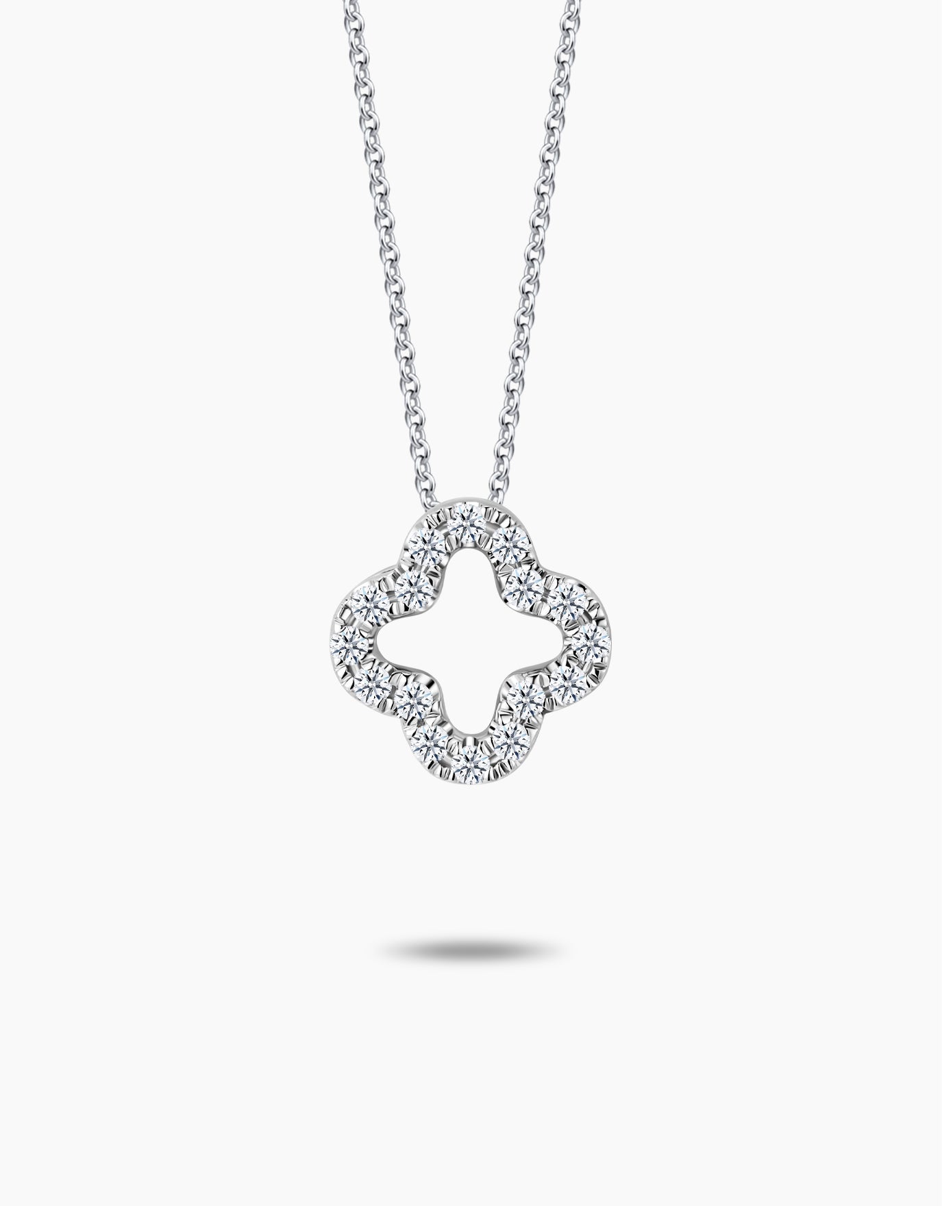 LVC Charmes Open Clover Diamond Pendant