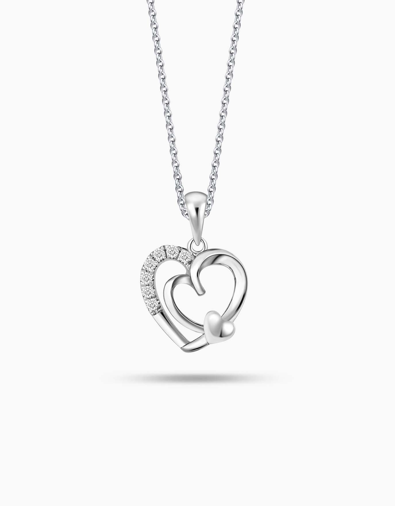 LVC Charmes Lovestruck Heart Diamond Pendant