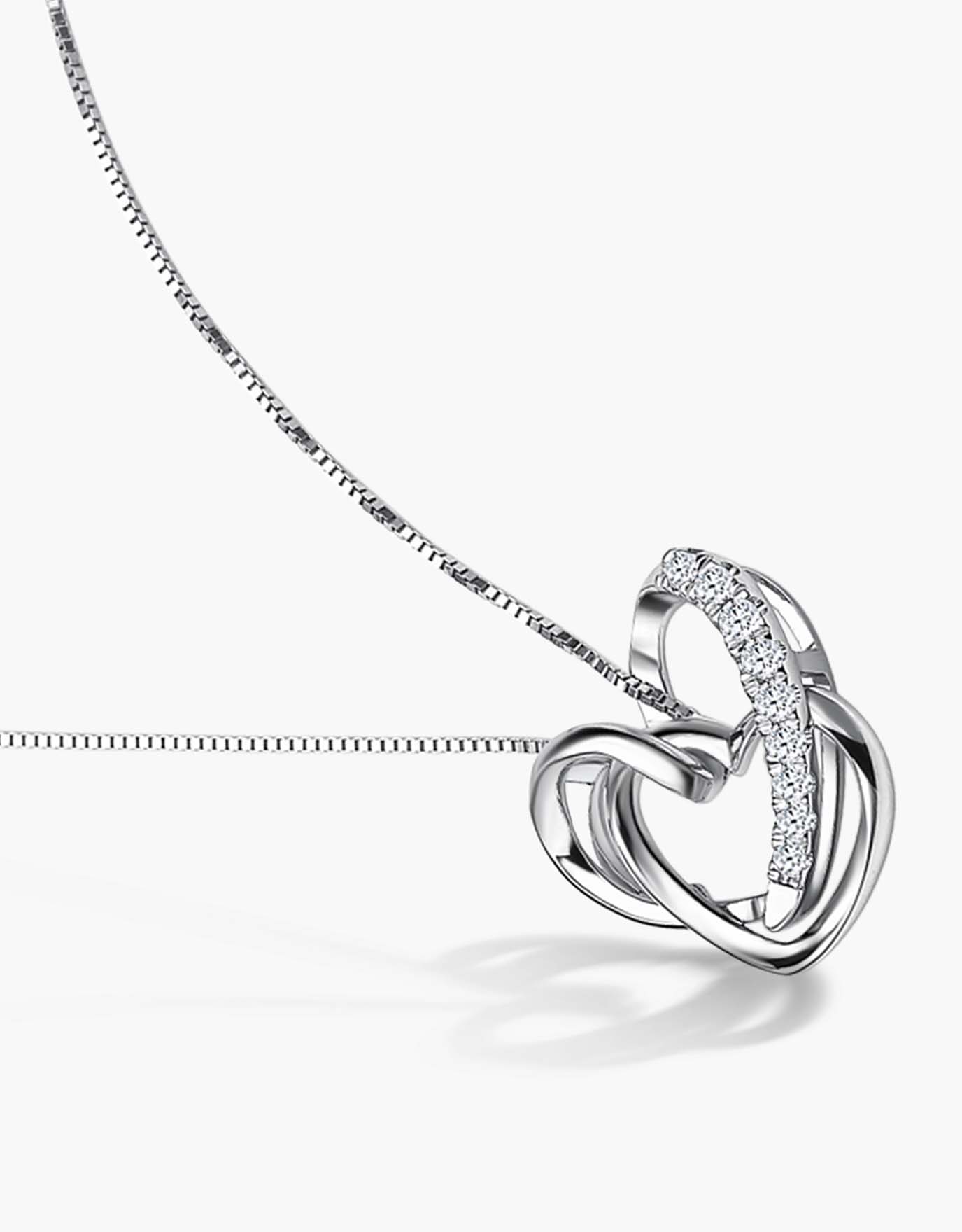 LVC Charmes Delicate Entwined Hearts Diamond Pendant