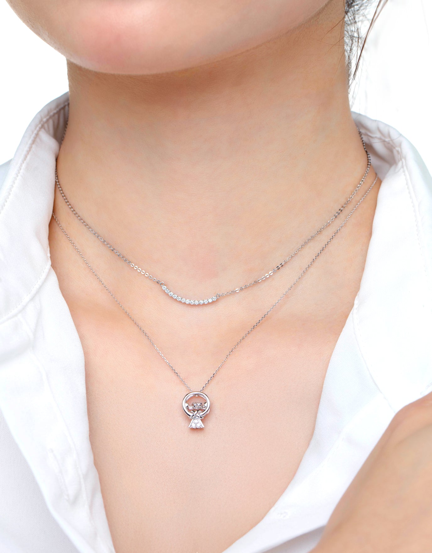 LVC Charmes Crossover Mini Ring Diamond Pendant