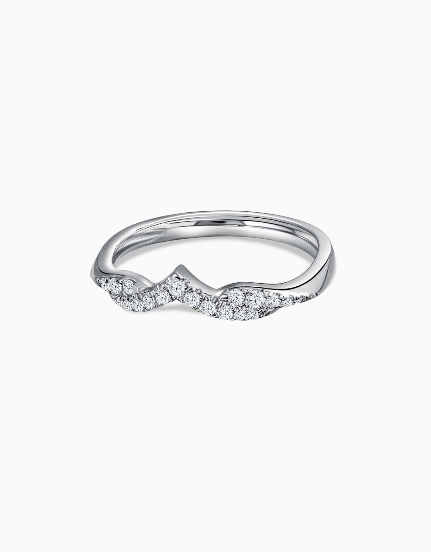 LVC Petit Precieux Tiara Diamond Ring