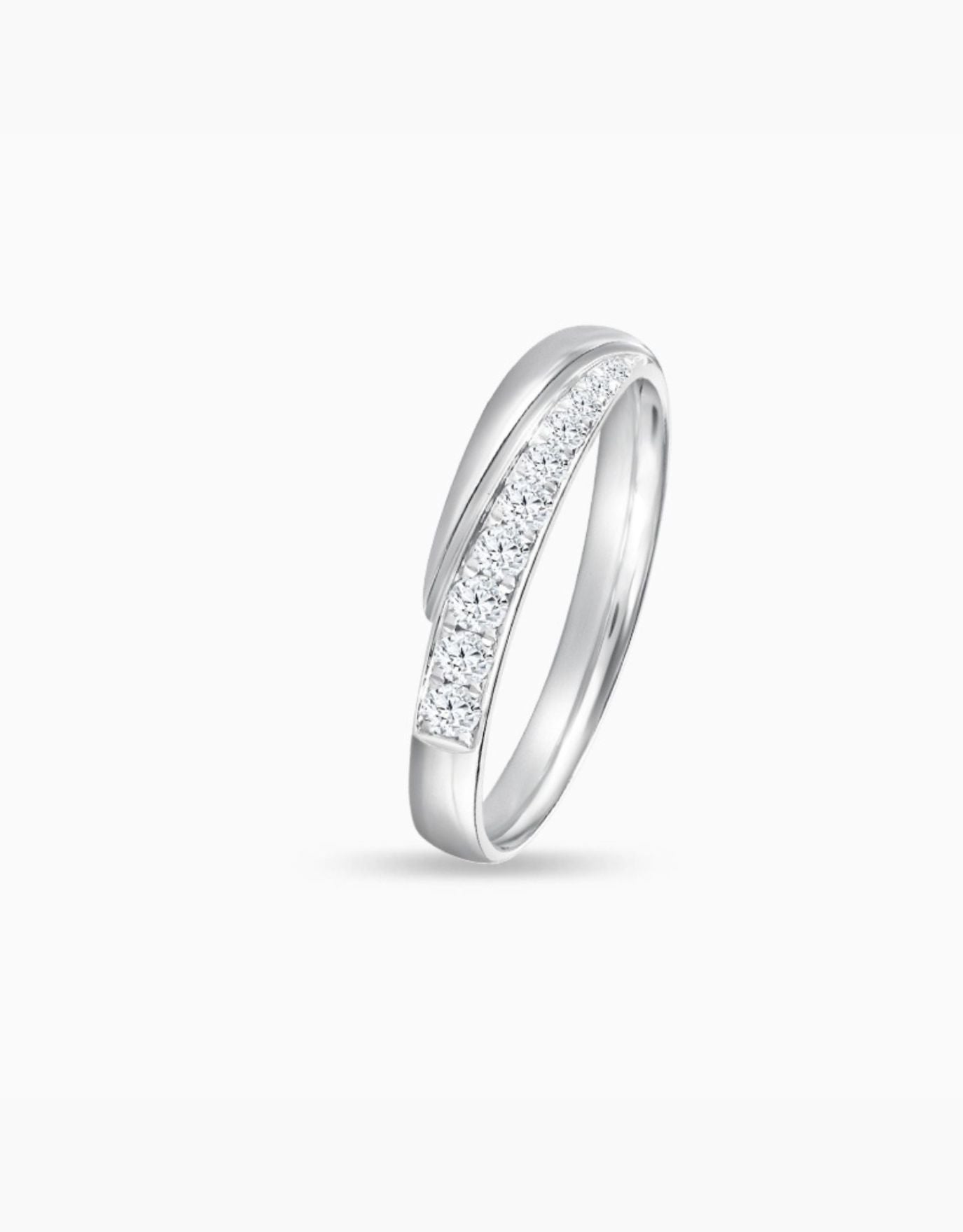 LVC Purete Delight Diamond Wedding Band in Platinum