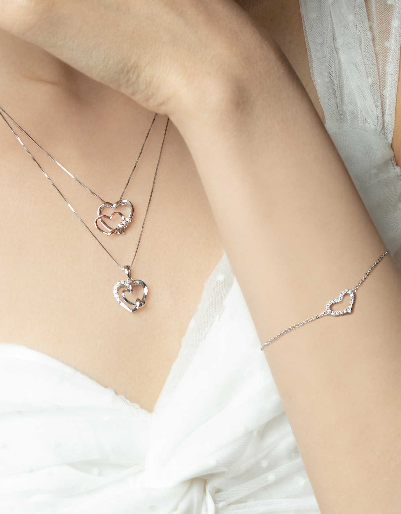 LVC Charmes Lovestruck Heart Diamond Pendant