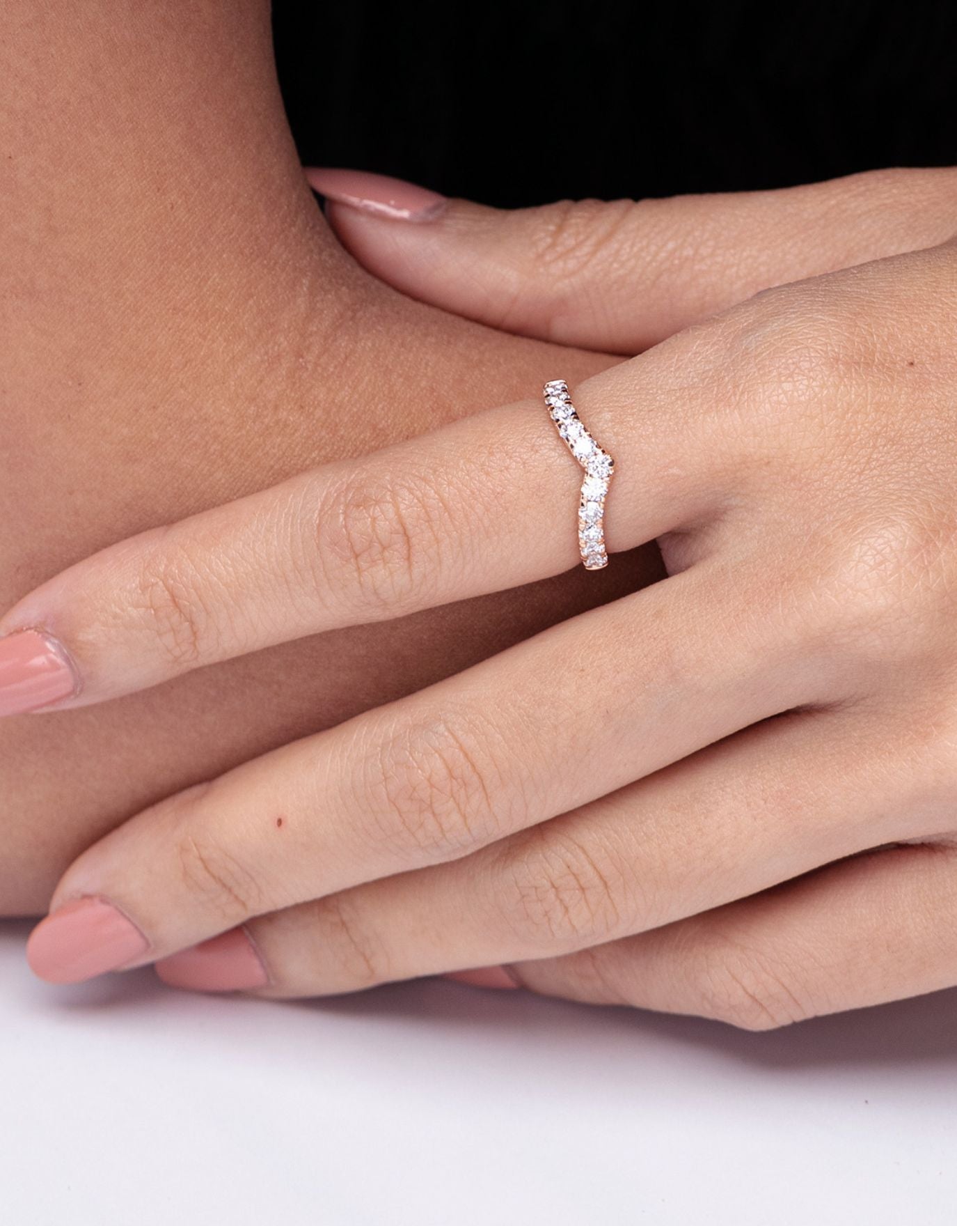 LVC Petit Precieux Desire Diamond Wedding Band