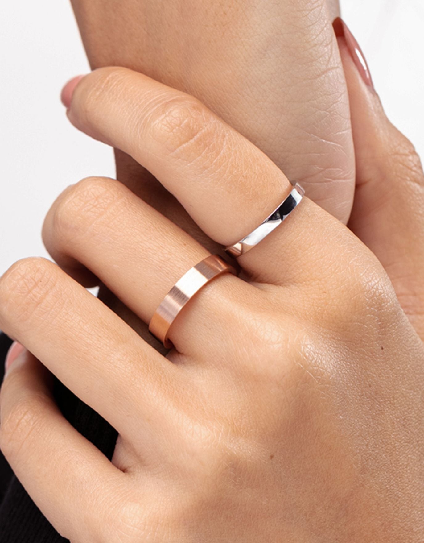 LVC Classique wedding band with a brushed finish