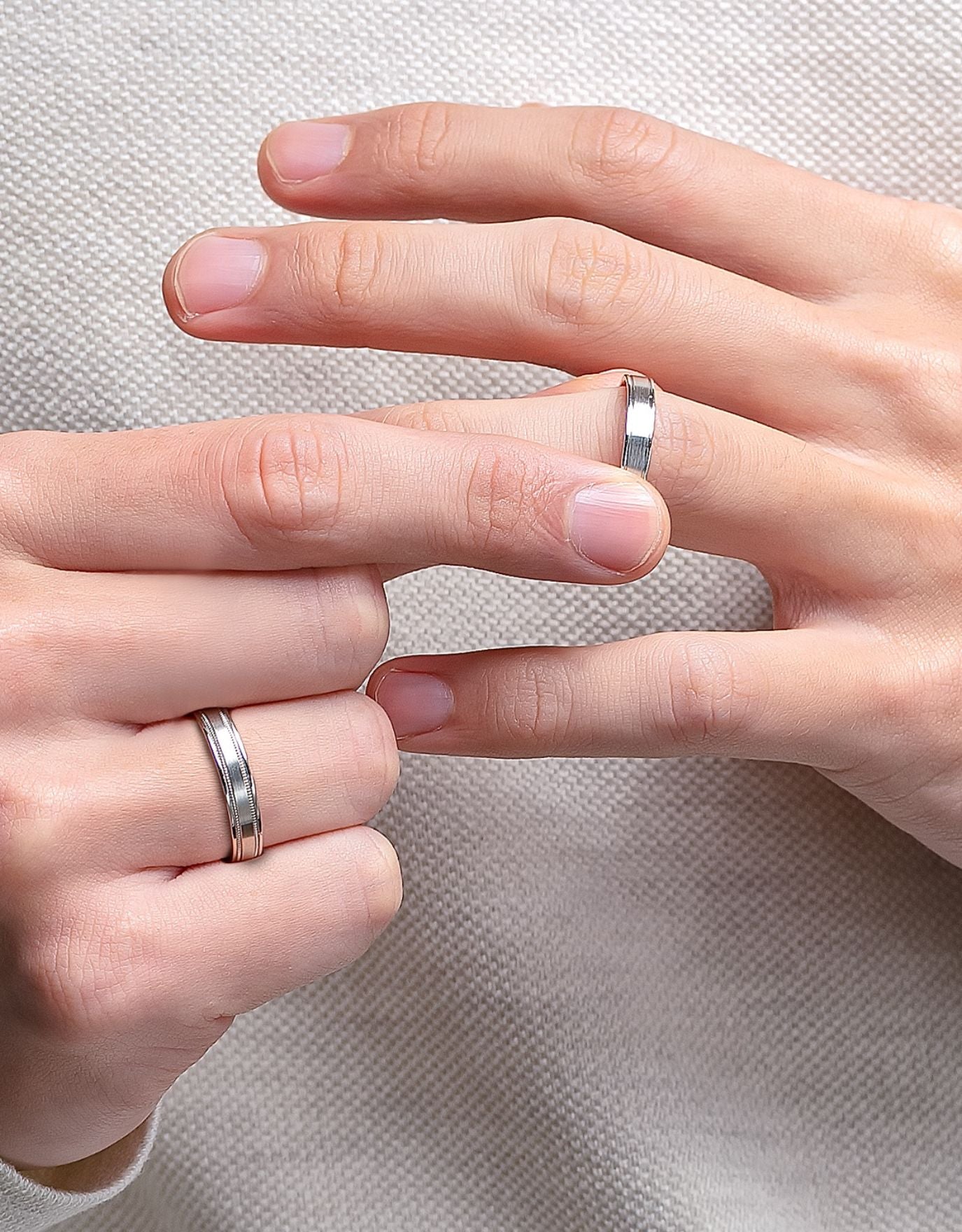 LVC Purete Step Edge Wedding Band in Platinum