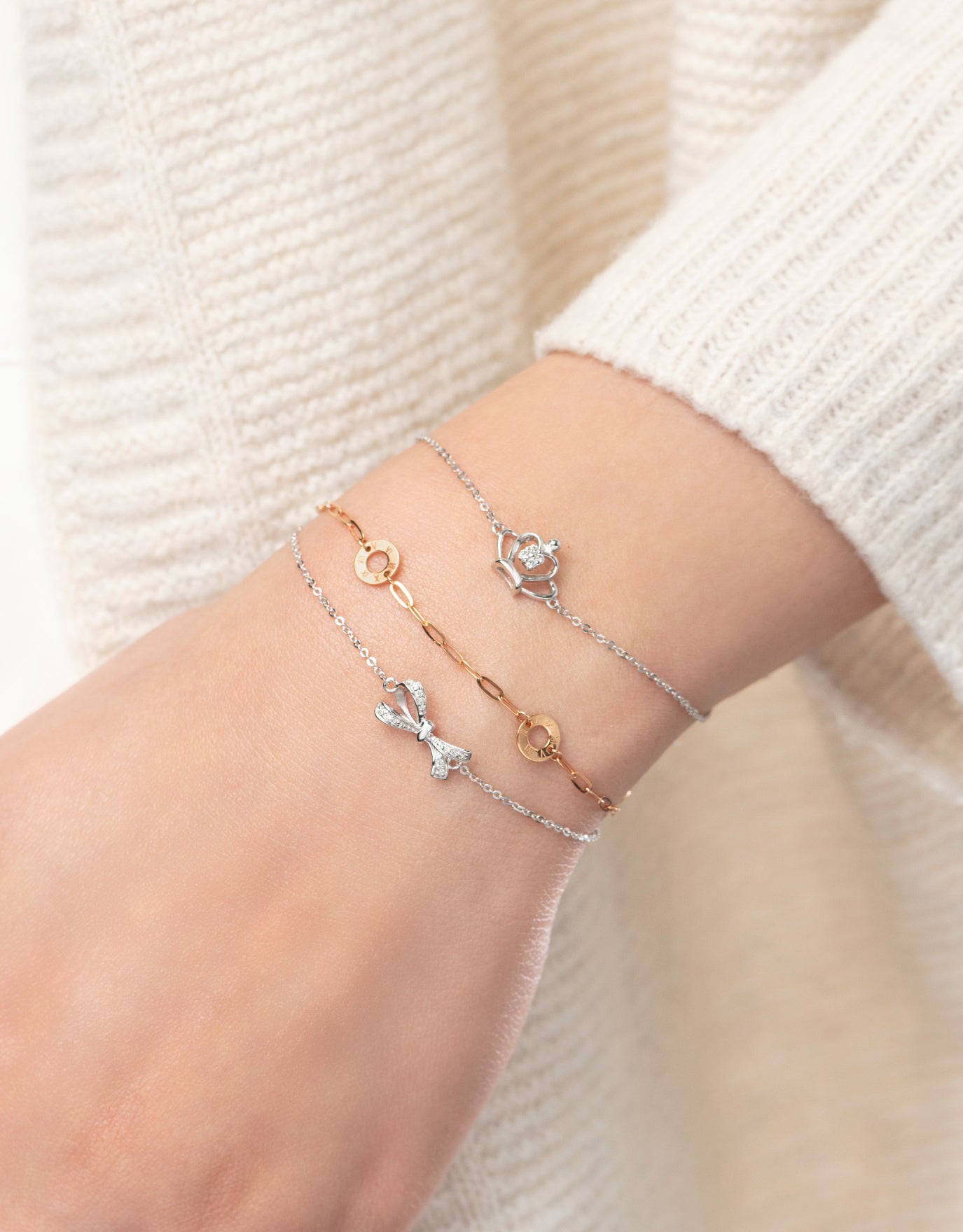 LVC Charmes Tiara Crown Diamond Bracelet