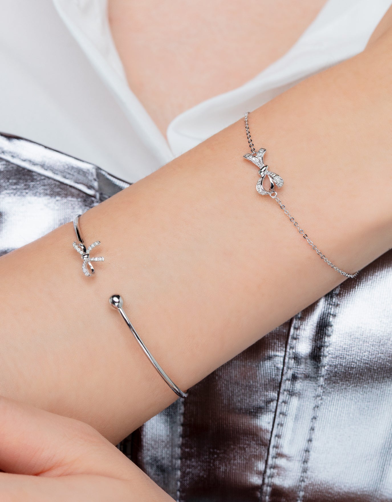 LVC Noeud Elegant Diamond Bangle