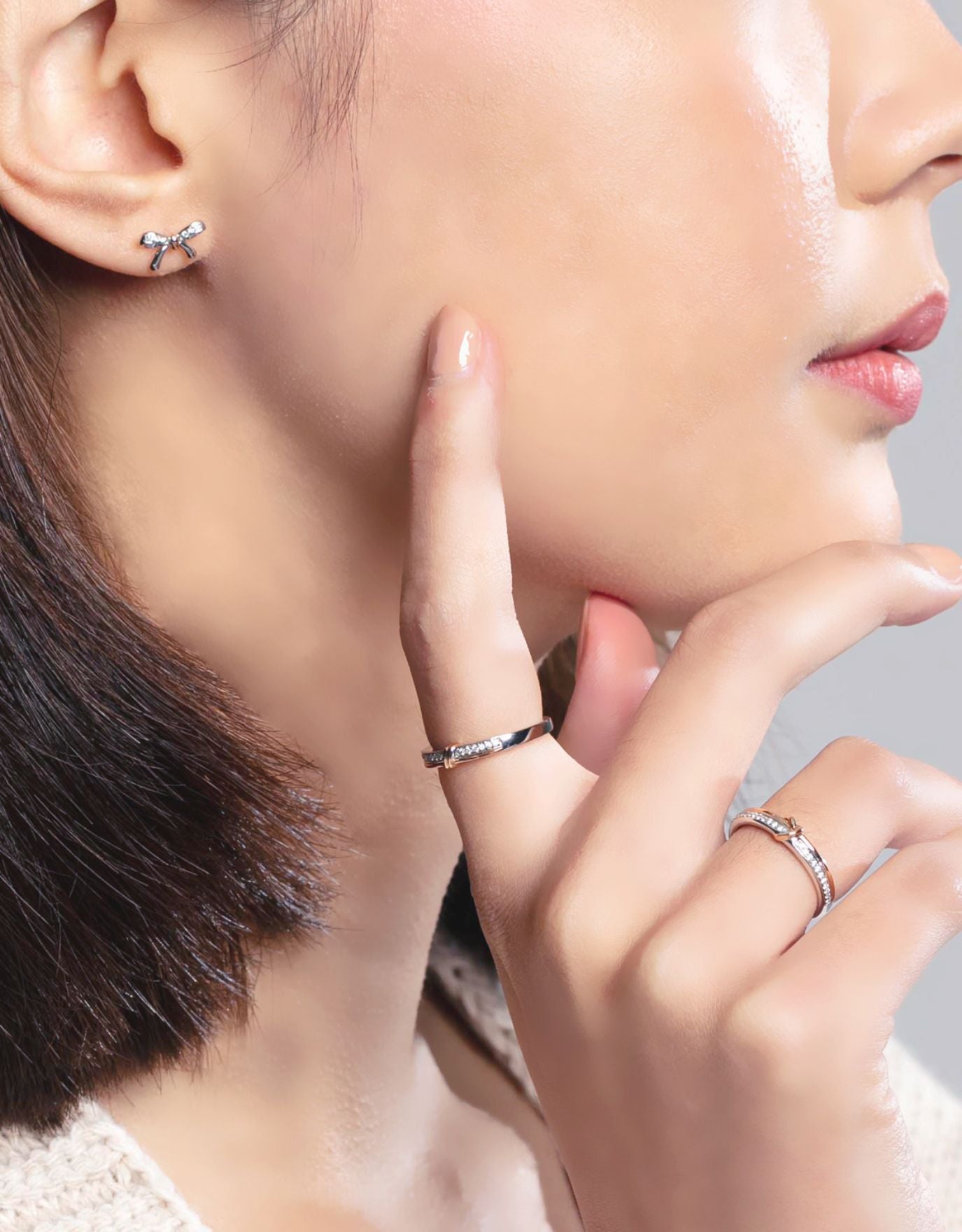 LVC Noeud Dainty Chic Diamond Earrings