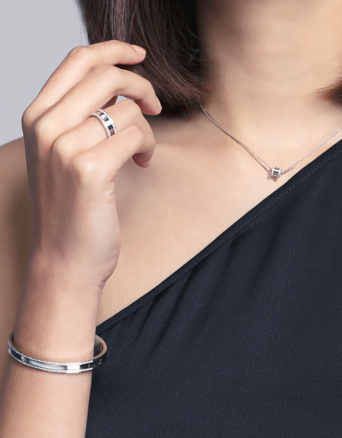 LVC Promise Full Diamond Necklace