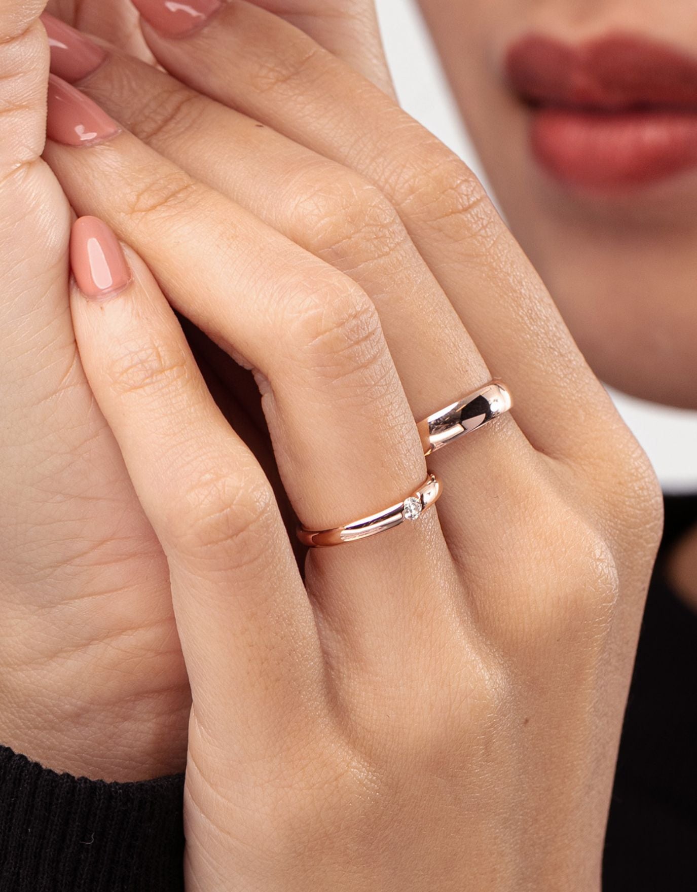 LVC Classique wedding band with a glossy finish