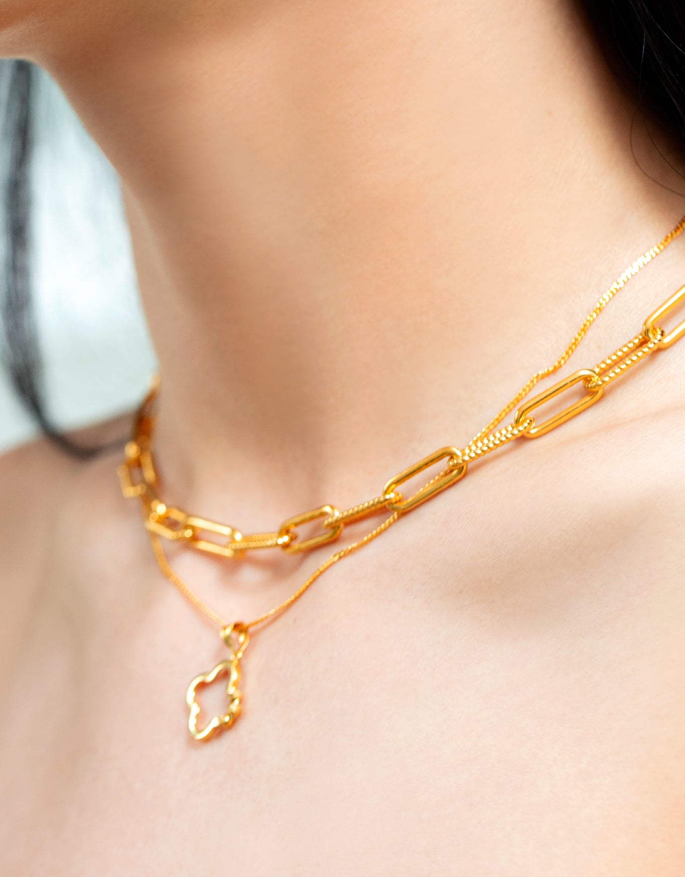 LVC MOD22 Tri-Beaded Clover Gold Pendant