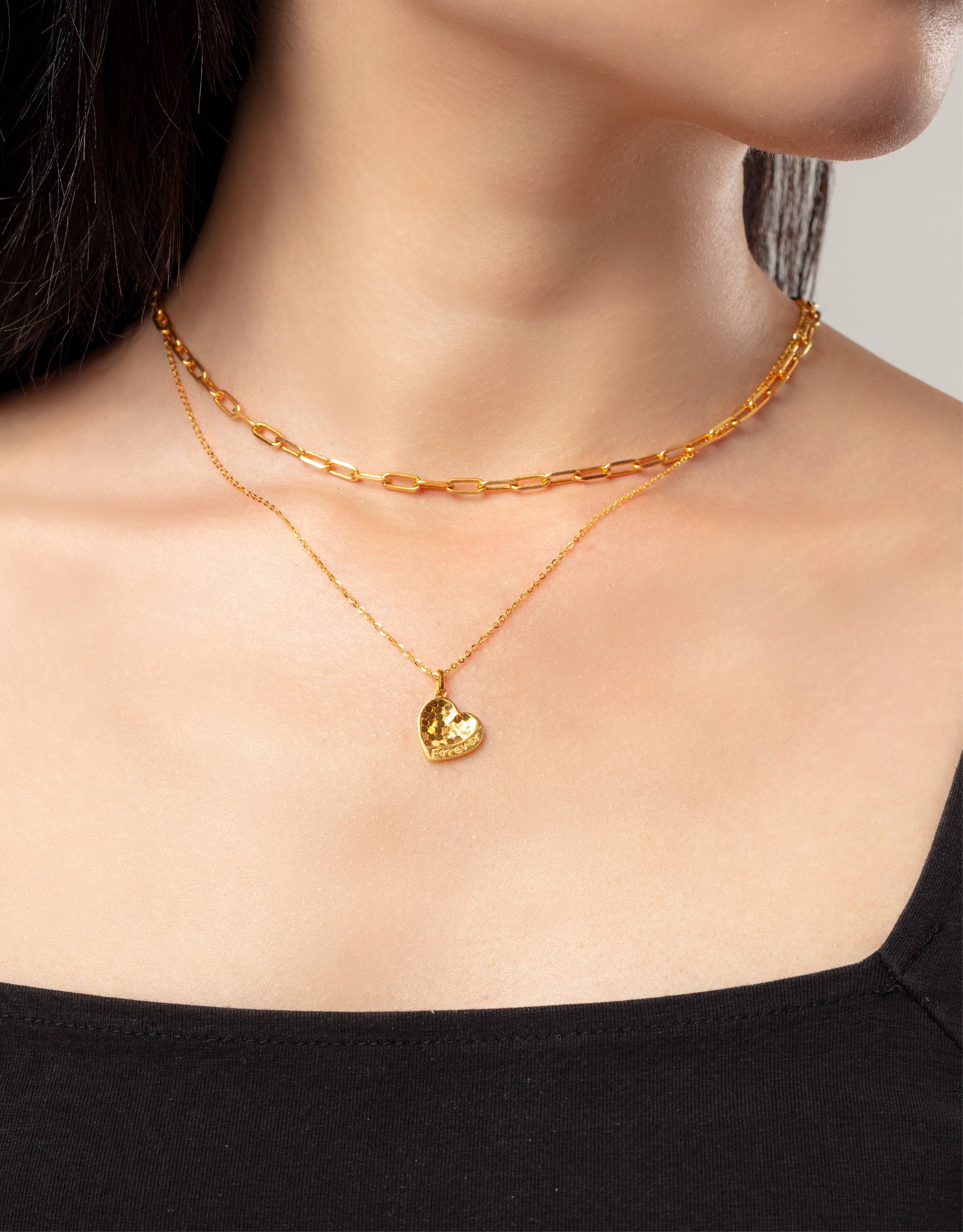 LVC 9IN Honeycombed Heart 999 Gold Necklace