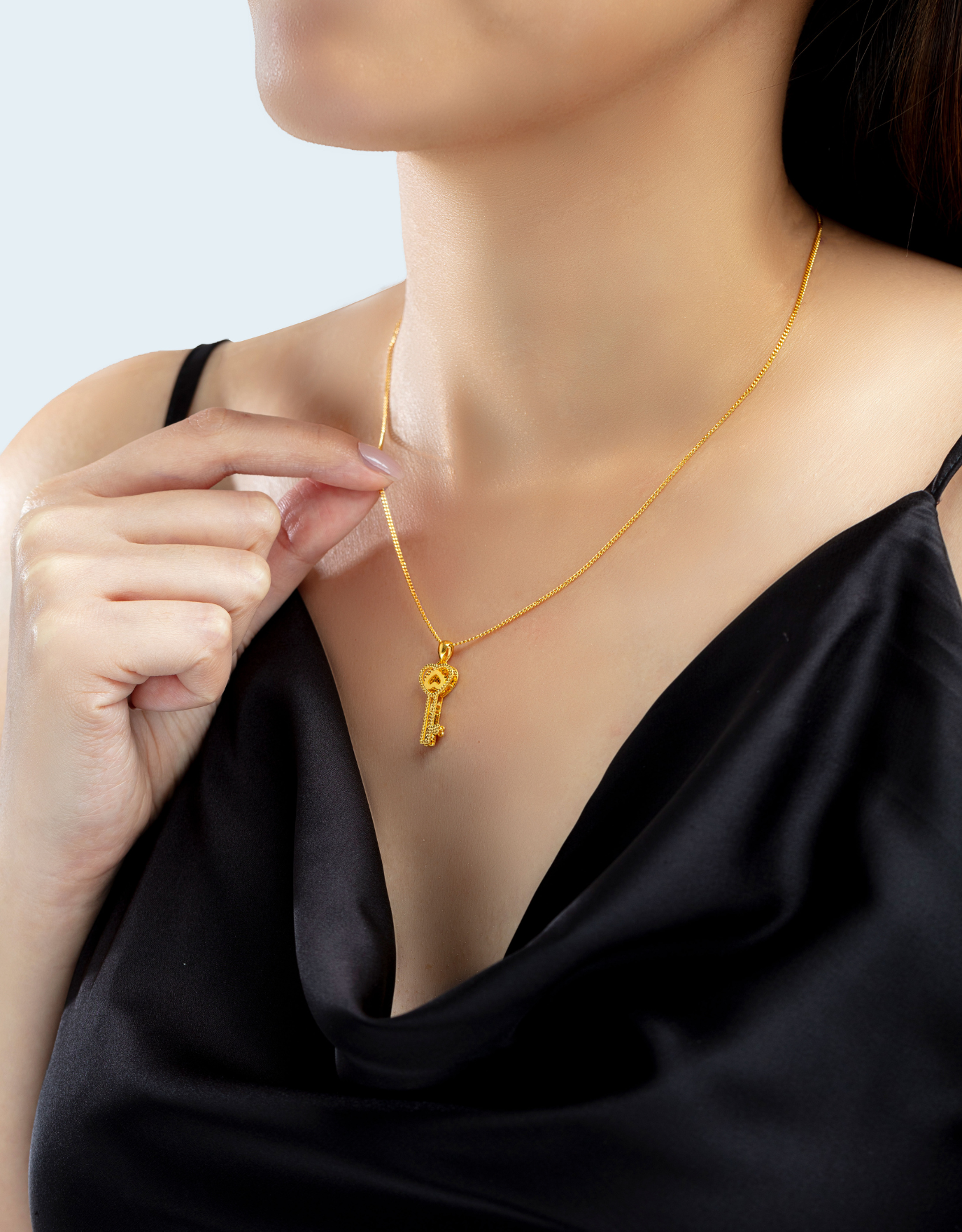 LVC 9IN Radiant Love Key Pendant