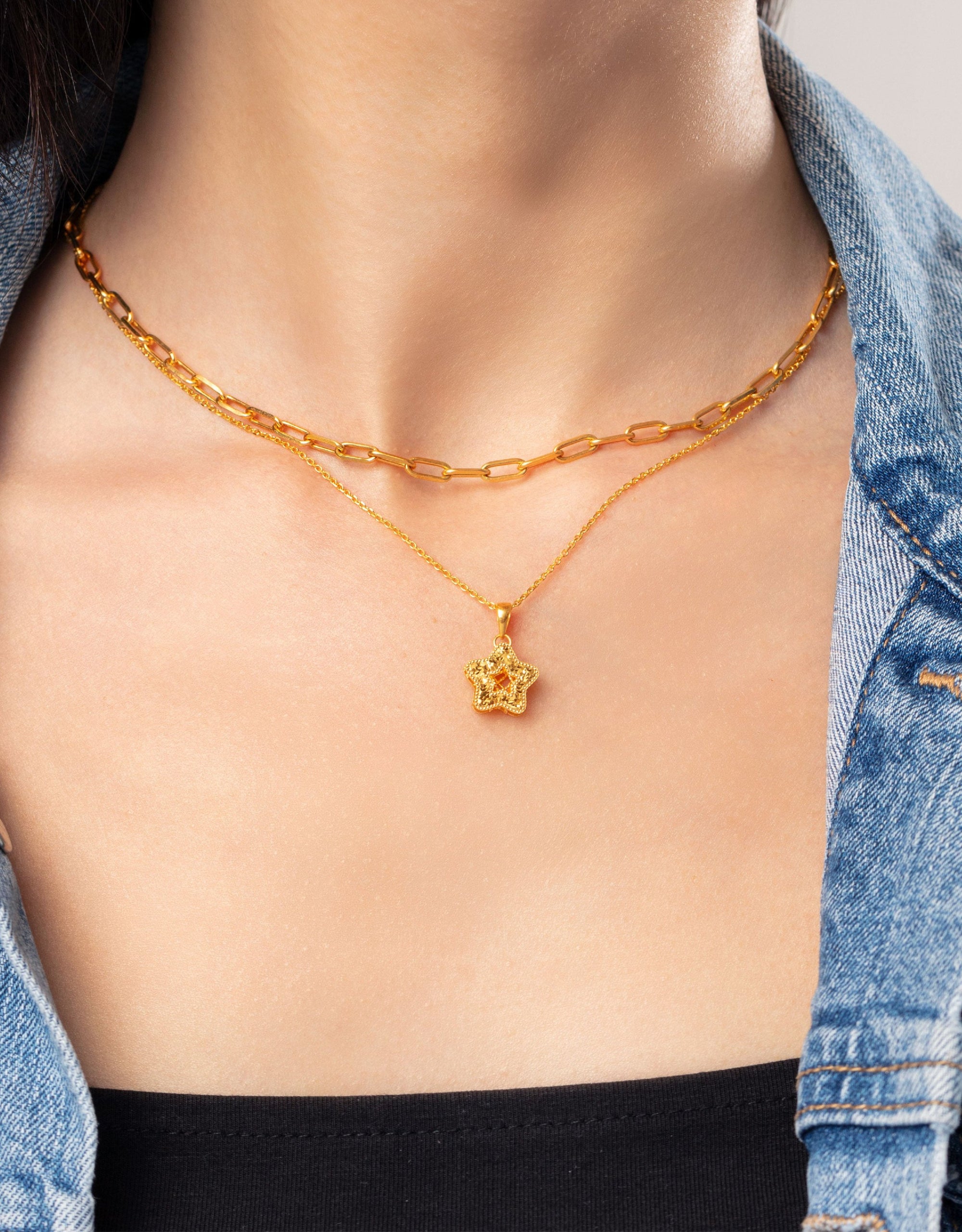 LVC 9IN Beaming Star 999 Gold Pendant