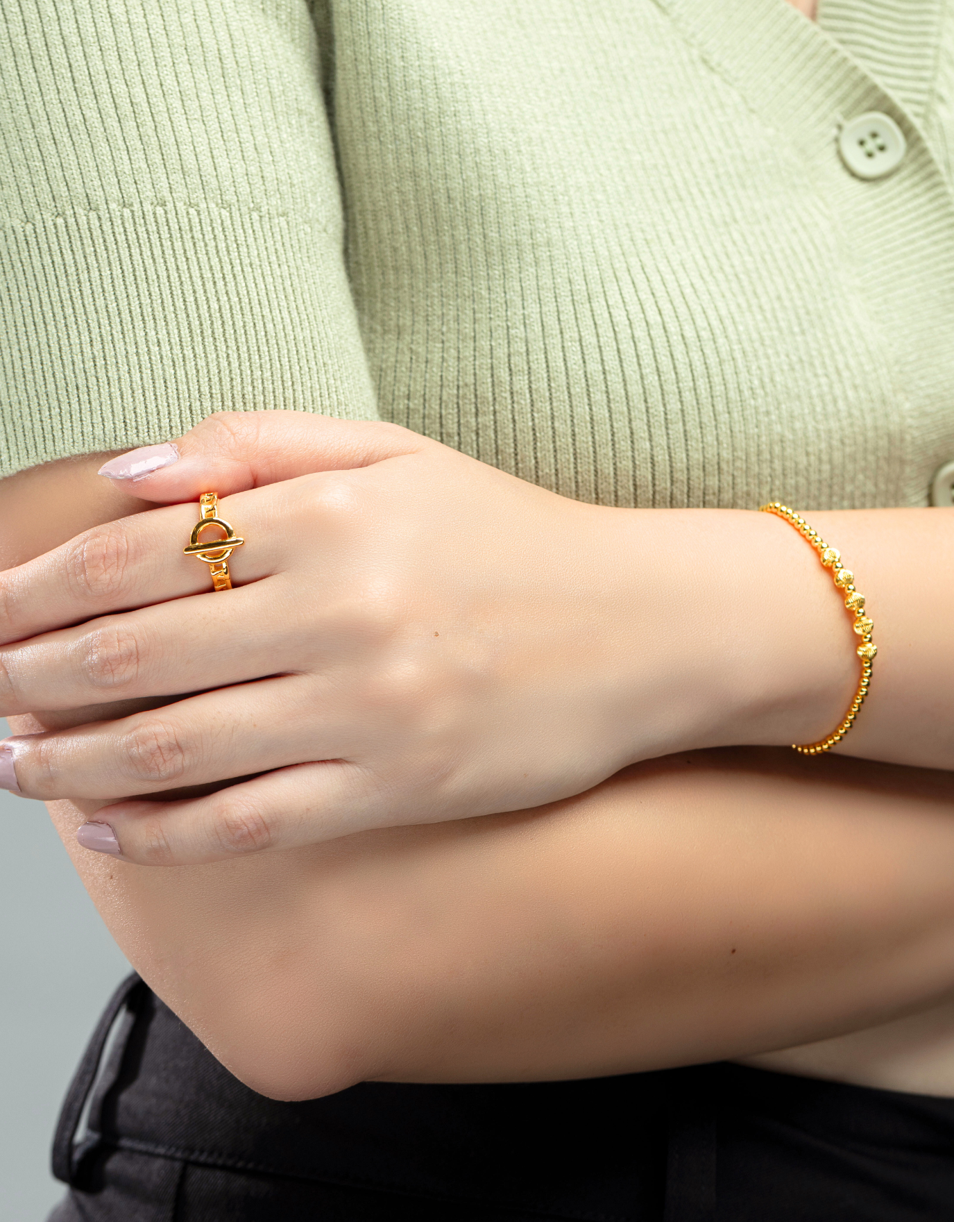 LVC 9IN Rea 999 Gold Ring