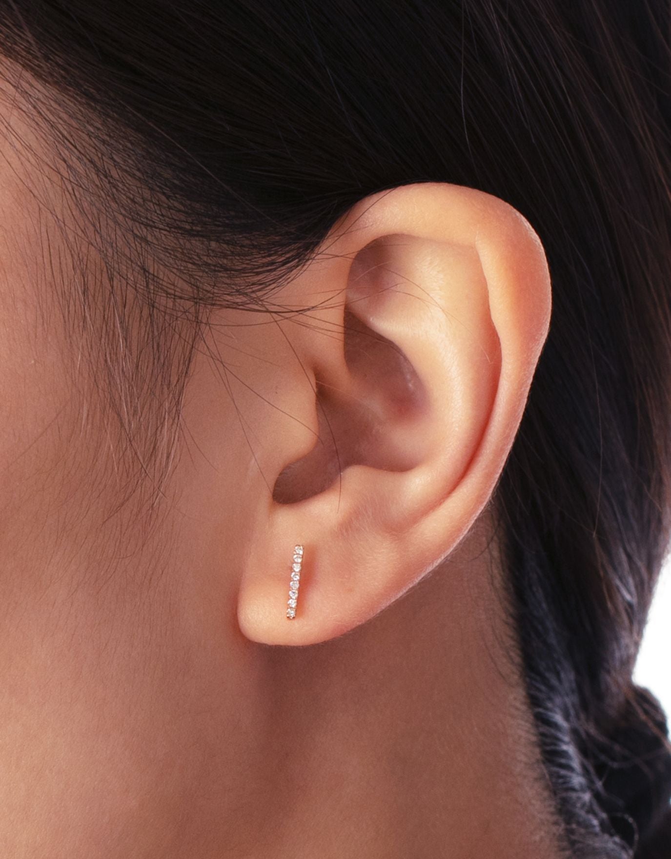 LVC Eterno Line Diamond Earrings